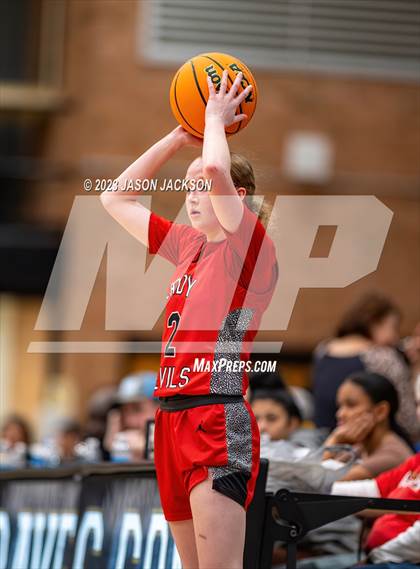 Thumbnail 3 in Red Springs vs Fairmont (Robeson County Shootout) photogallery.