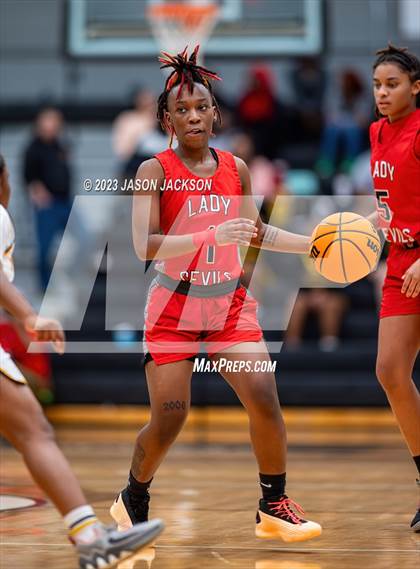 Thumbnail 1 in Red Springs vs Fairmont (Robeson County Shootout) photogallery.
