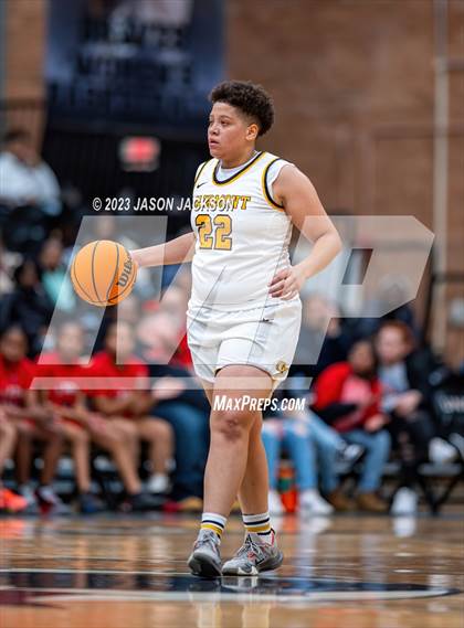 Thumbnail 3 in Red Springs vs Fairmont (Robeson County Shootout) photogallery.