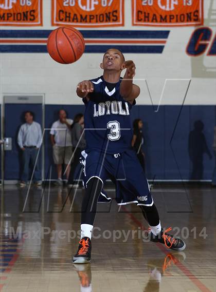 Thumbnail 1 in Loyola @ Chaminade photogallery.