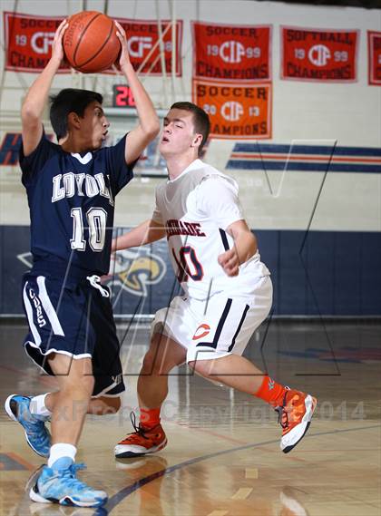 Thumbnail 3 in Loyola @ Chaminade photogallery.