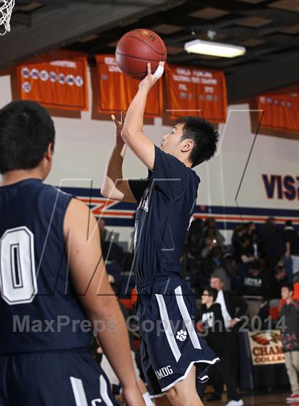 Thumbnail 1 in Loyola @ Chaminade photogallery.