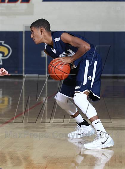 Thumbnail 3 in Loyola @ Chaminade photogallery.