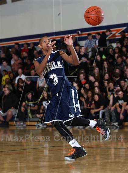 Thumbnail 1 in Loyola @ Chaminade photogallery.