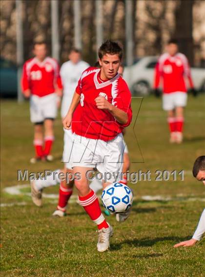 Thumbnail 3 in Chazy v Fort Ann (NYSPHSAA Class D Semifinal) photogallery.