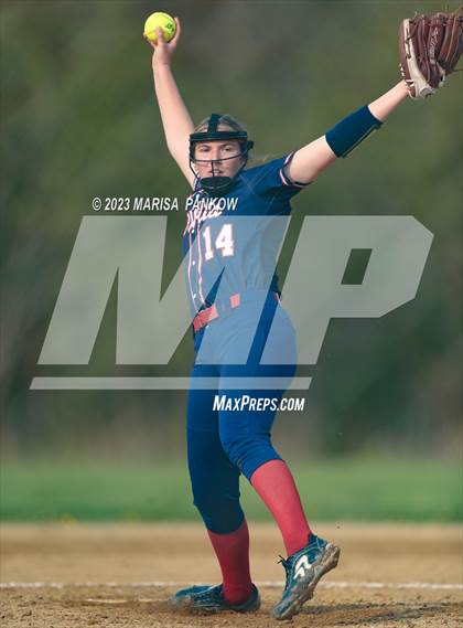 Thumbnail 2 in Bishop Grimes vs Pulaski photogallery.
