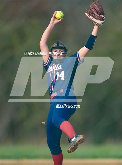 Thumbnail 1 in Bishop Grimes vs Pulaski photogallery.
