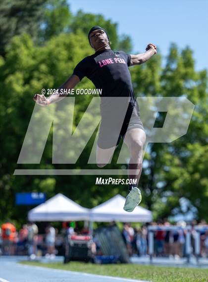 Thumbnail 3 in UHSAA 6A Finals (Long Jump) photogallery.