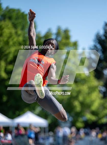 Thumbnail 2 in UHSAA 6A Finals (Long Jump) photogallery.