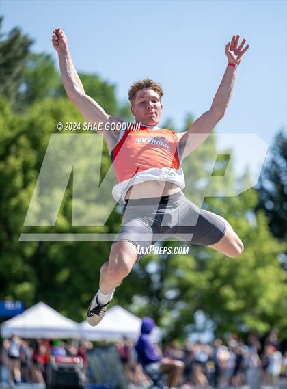 Thumbnail 2 in UHSAA 6A Finals (Long Jump) photogallery.