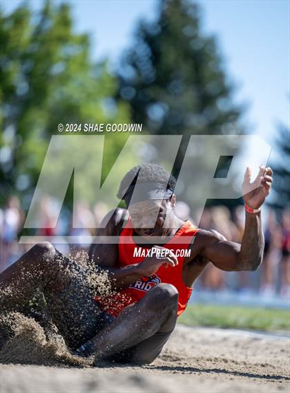 Thumbnail 2 in UHSAA 6A Finals (Long Jump) photogallery.
