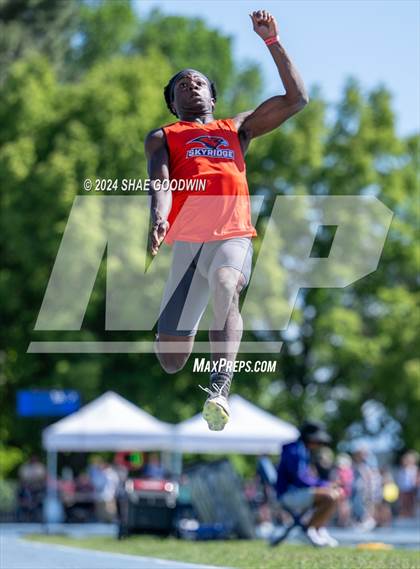 Thumbnail 2 in UHSAA 6A Finals (Long Jump) photogallery.