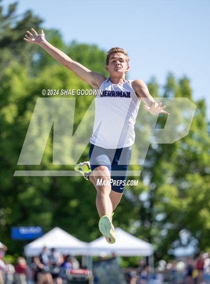 Thumbnail 3 in UHSAA 6A Finals (Long Jump) photogallery.