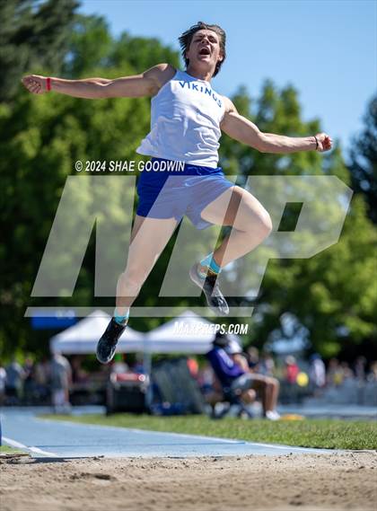 Thumbnail 3 in UHSAA 6A Finals (Long Jump) photogallery.