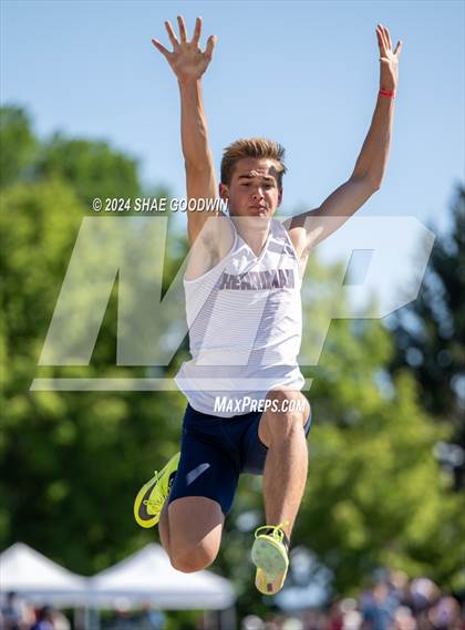 Thumbnail 1 in UHSAA 6A Finals (Long Jump) photogallery.