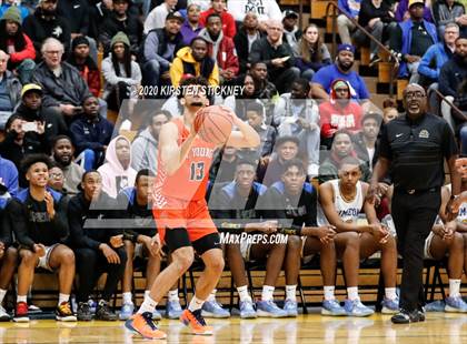 Thumbnail 2 in Whitney Young vs Simeon (IHSA 4A Super Sectional Semifinal) photogallery.