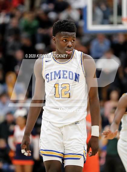 Thumbnail 1 in Whitney Young vs Simeon (IHSA 4A Super Sectional Semifinal) photogallery.