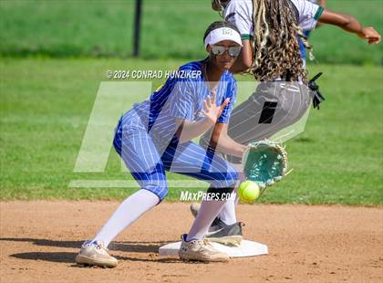 Thumbnail 3 in Orangewood Academy vs. Muir (CIF SS Division 7 Round 2) photogallery.