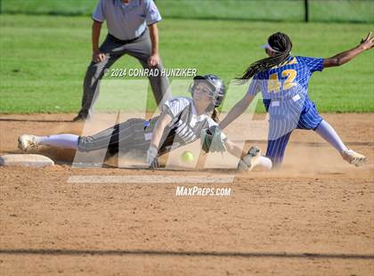 Thumbnail 3 in Orangewood Academy vs. Muir (CIF SS Division 7 Round 2) photogallery.