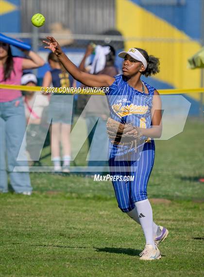 Thumbnail 3 in Orangewood Academy vs. Muir (CIF SS Division 7 Round 2) photogallery.