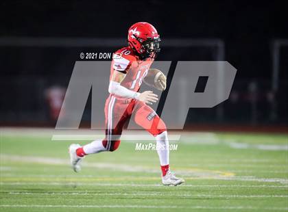 Thumbnail 1 in St. Helena vs  McKinleyville (D7 Quarterfinal) photogallery.