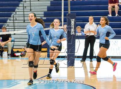 Thumbnail 1 in Herndon @ Yorktown photogallery.