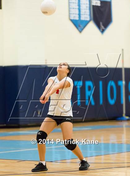 Thumbnail 2 in Herndon @ Yorktown photogallery.