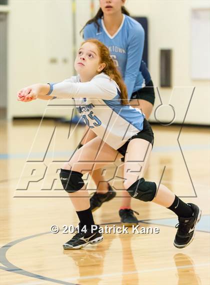 Thumbnail 2 in Herndon @ Yorktown photogallery.