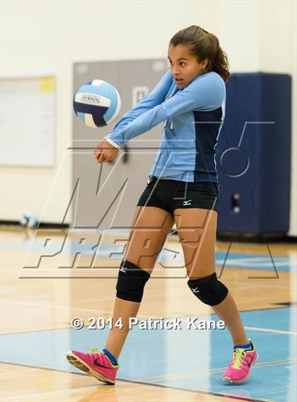 Thumbnail 1 in Herndon @ Yorktown photogallery.