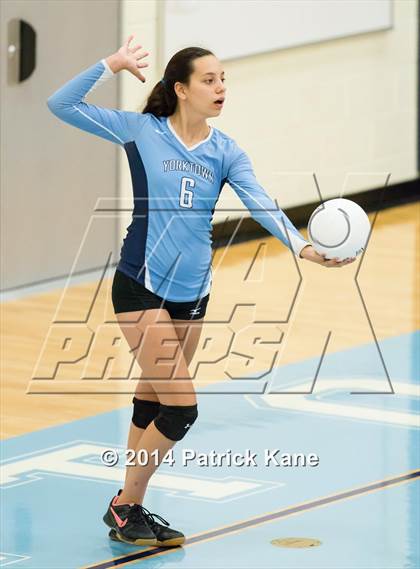 Thumbnail 1 in Herndon @ Yorktown photogallery.