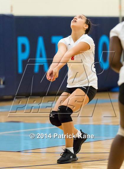Thumbnail 1 in Herndon @ Yorktown photogallery.
