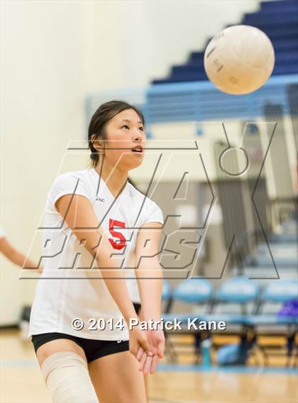 Thumbnail 2 in Herndon @ Yorktown photogallery.