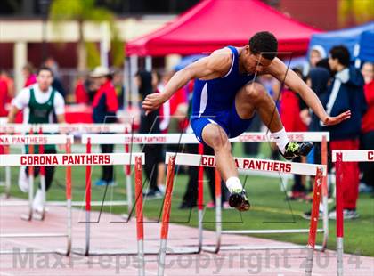 Thumbnail 3 in Corona Relays photogallery.