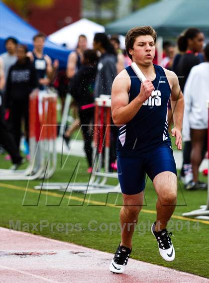 Thumbnail 1 in Corona Relays photogallery.
