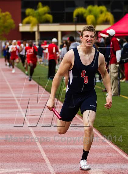 Thumbnail 2 in Corona Relays photogallery.