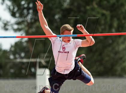Thumbnail 2 in Corona Relays photogallery.