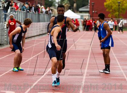 Thumbnail 3 in Corona Relays photogallery.