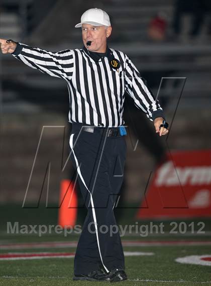 Thumbnail 2 in Central Catholic vs. McClymonds (CIF NorCal Regional D4 Final) photogallery.