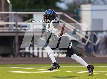 Thumbnail 2 in North Crowley @ DeSoto photogallery.