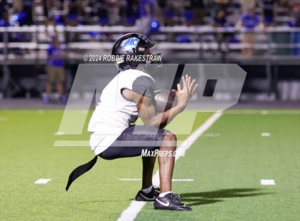 Thumbnail 2 in North Crowley @ DeSoto photogallery.