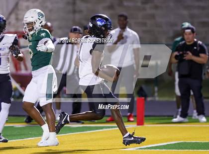 Thumbnail 3 in North Crowley @ DeSoto photogallery.