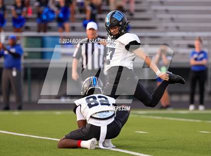 Thumbnail 1 in North Crowley @ DeSoto photogallery.