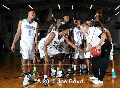 Thumbnail 3 in Johnson (Preseason Early Contenders Photo Shoot) photogallery.
