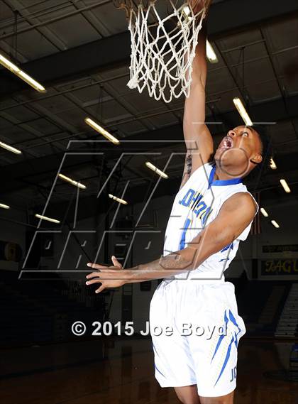 Thumbnail 2 in Johnson (Preseason Early Contenders Photo Shoot) photogallery.