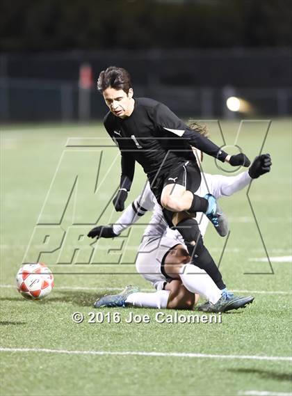 Thumbnail 2 in Clark vs Stevens [John Paul] (Farris Stadium) photogallery.
