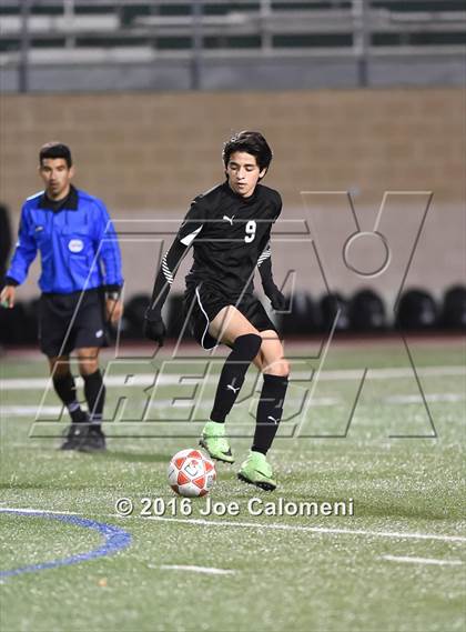 Thumbnail 1 in Clark vs Stevens [John Paul] (Farris Stadium) photogallery.