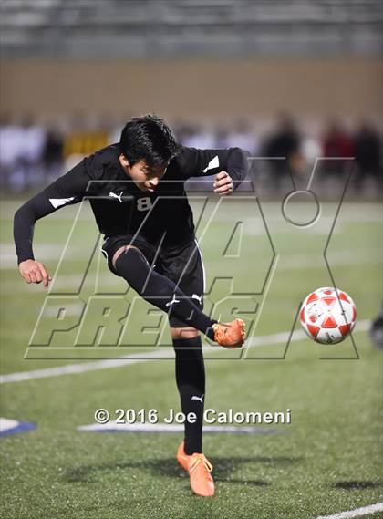 Thumbnail 1 in Clark vs Stevens [John Paul] (Farris Stadium) photogallery.