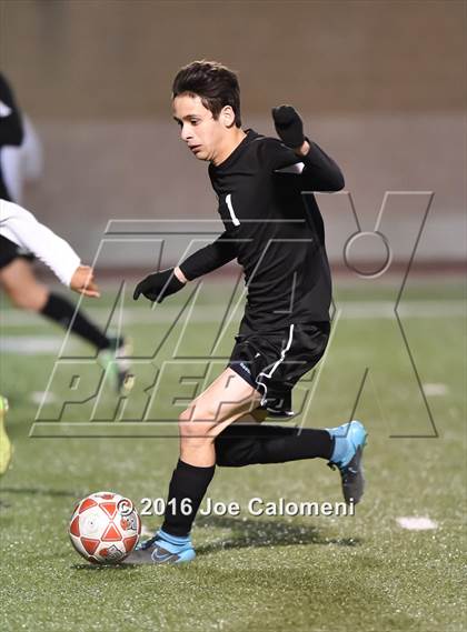 Thumbnail 2 in Clark vs Stevens [John Paul] (Farris Stadium) photogallery.