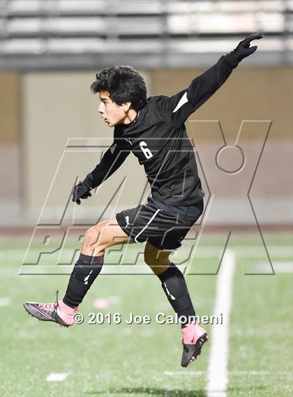 Thumbnail 1 in Clark vs Stevens [John Paul] (Farris Stadium) photogallery.