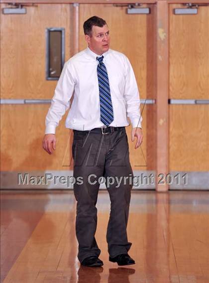 Thumbnail 3 in Islip Booster Club Holiday Tournament photogallery.